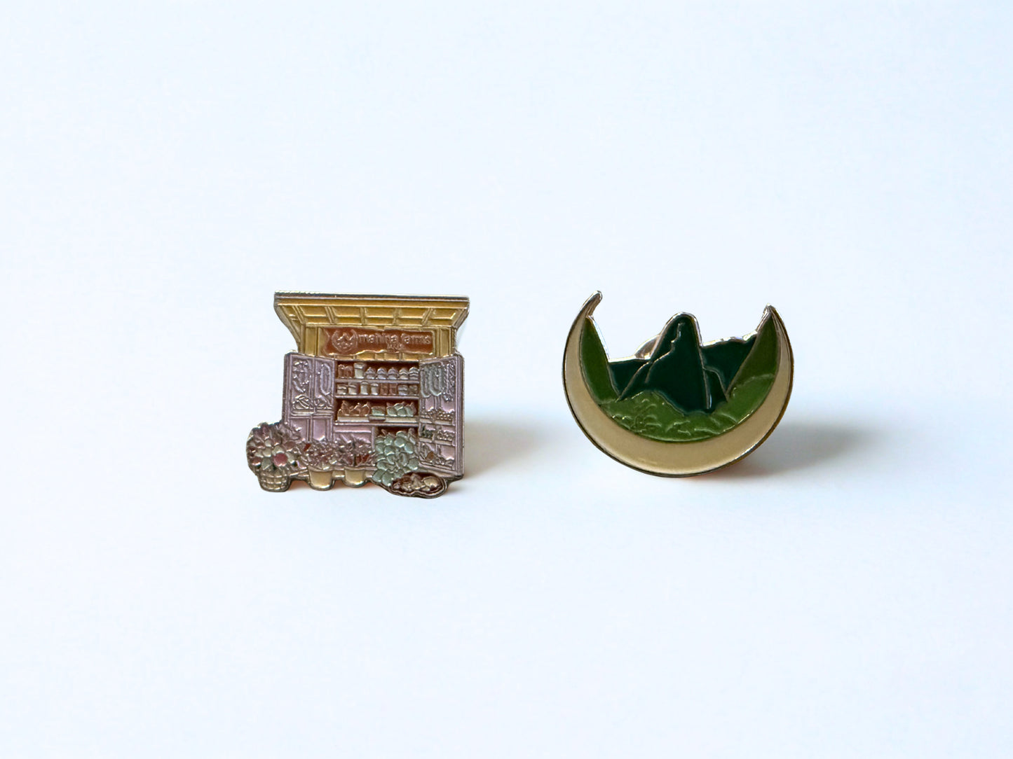 Mahina Farms Maui Logo & Farmstand Soft Enamel Pin 2-Pack